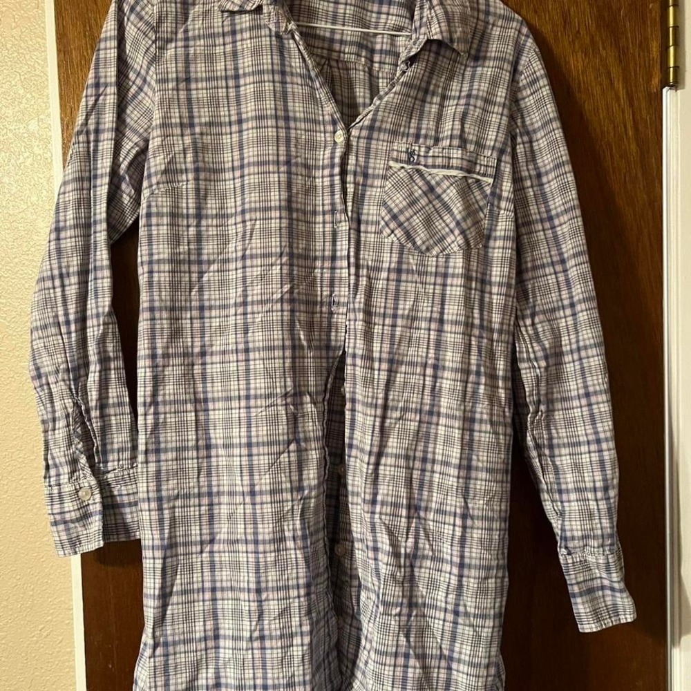 Victoria Secret Plaid button up shirt Size S‎